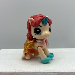 ZURU FAIRY UNICORN 2.5” ACTION FIGURE TOY (PRE-OWNED)